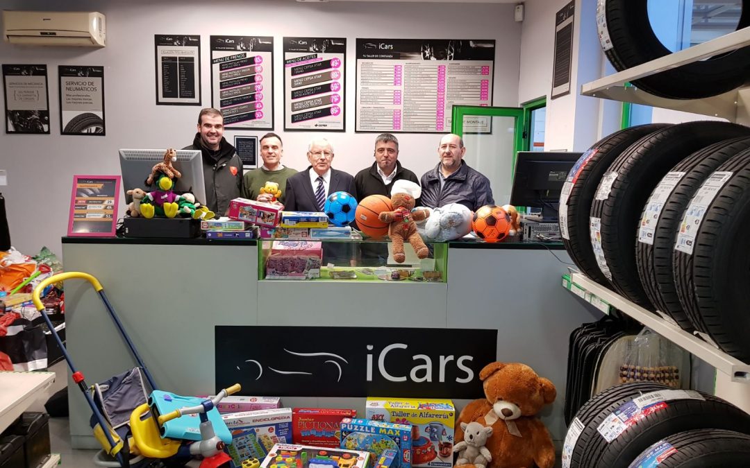 iCars realiza junto al Basket Navarra Club la recogida de juguetes para la Asociación Navarra Nuevo Futuro