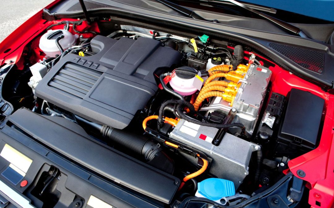 ¡Descubre los aceites especiales para coches híbridos eléctricos!