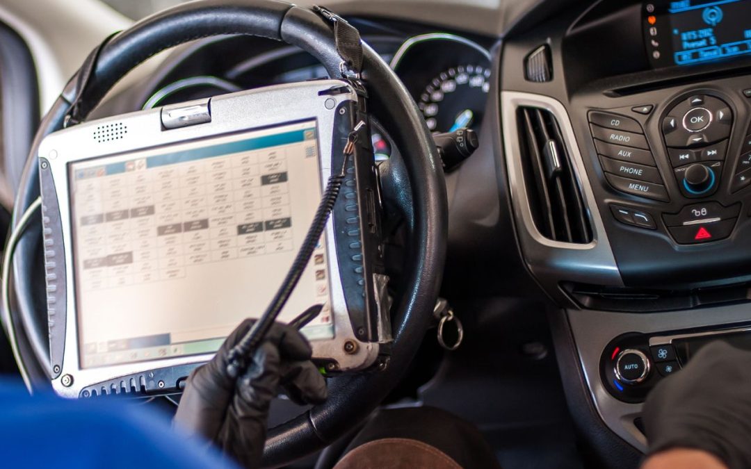 ¿Por qué debería hacer una diagnosis electrónica a mi coche?
